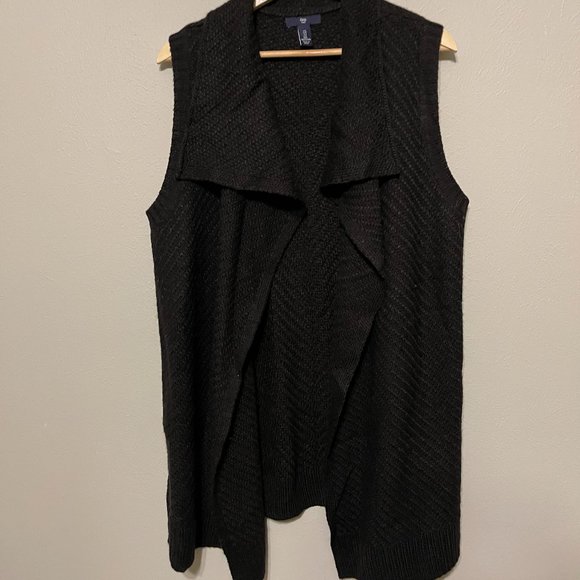 GAP Factory Black Sweater Vest, L - Picture 1 of 9
